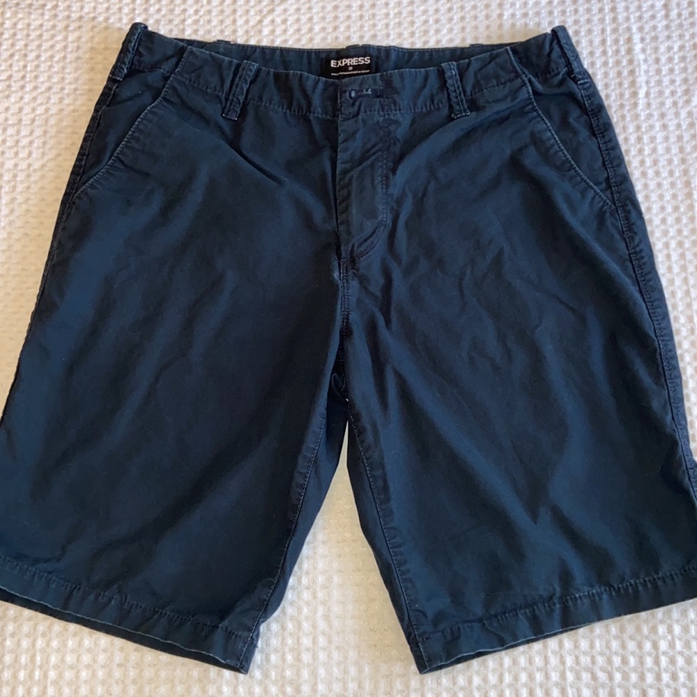 EXPRESS Flat Front Shorts Size 30 Navy Blue EUC